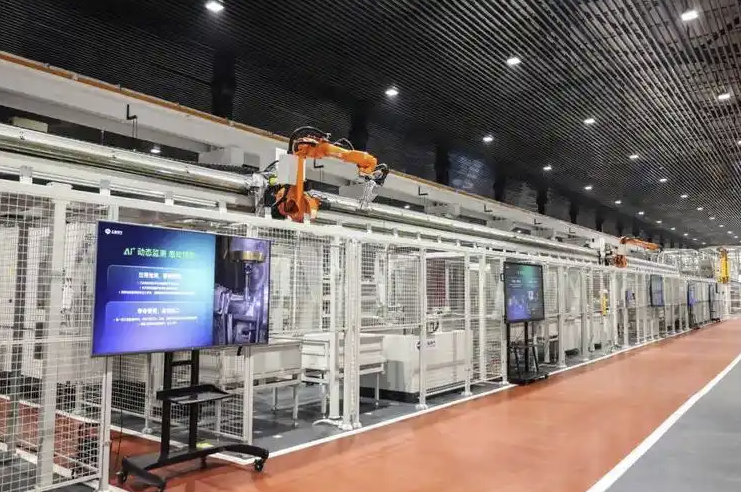 并行电子束阵列：AI时代下半导体制造的“柔性革命”