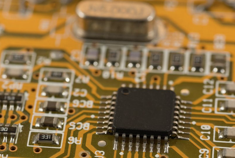 碳化硅（SiC）功率器件：电力电子的“新金刚石”